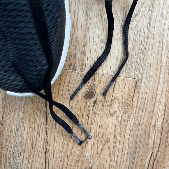 Nike Air Max 270 - Picture 5 of 16